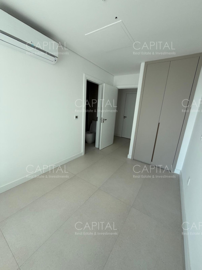 Apartamento ID.39643 - Le Parc IV Venta apartamento esquinero en piso alto de 3 Dorm + Servicio