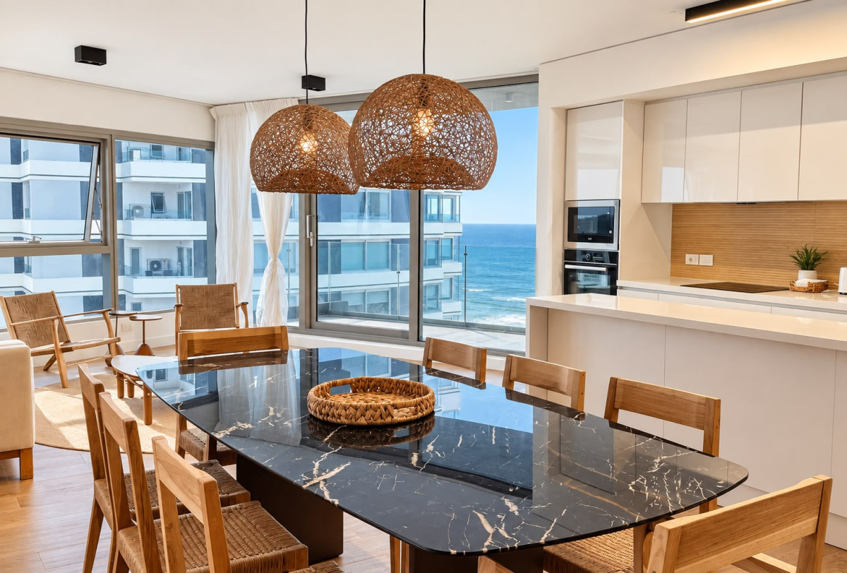TRUMP TOWER venta apartamento esquinero con vista al mar de 2 dormitorios