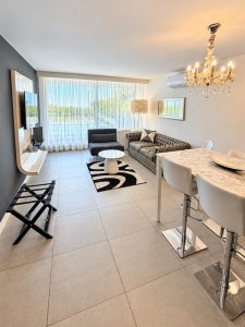 Venta hermoso apartamento con muy amplia terraza