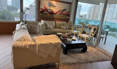 Venta 3 Dorm + Dep en Playa Brava parada 5 O Tower con vista al mar
