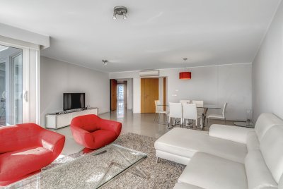 VENTA APARTAMENTO 3 DORM ALEXANDER COLECTION CON VISTA AL MAR