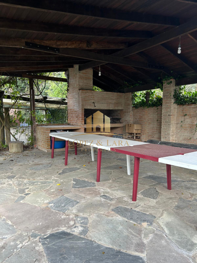 Casa ID.38 - Con amplio patio a 500 m del Mar 