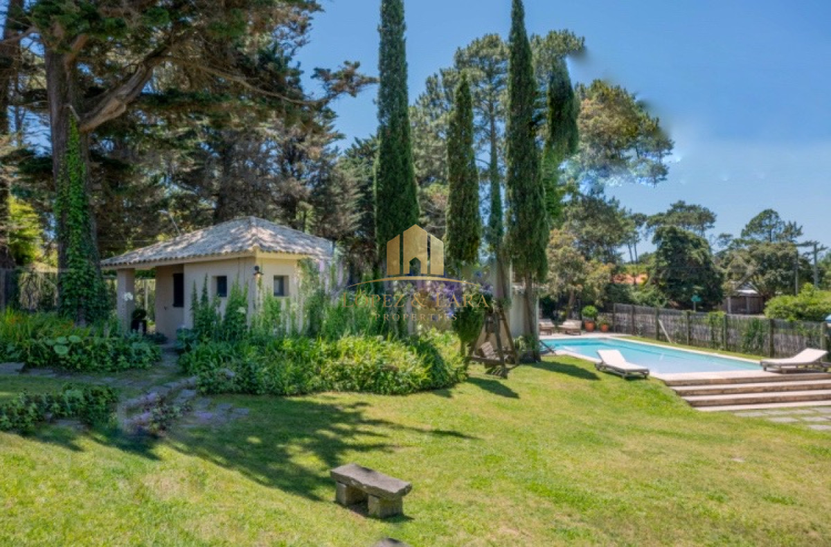Casa ID.39 - Espectacular mansión Toscana en Punta del Este