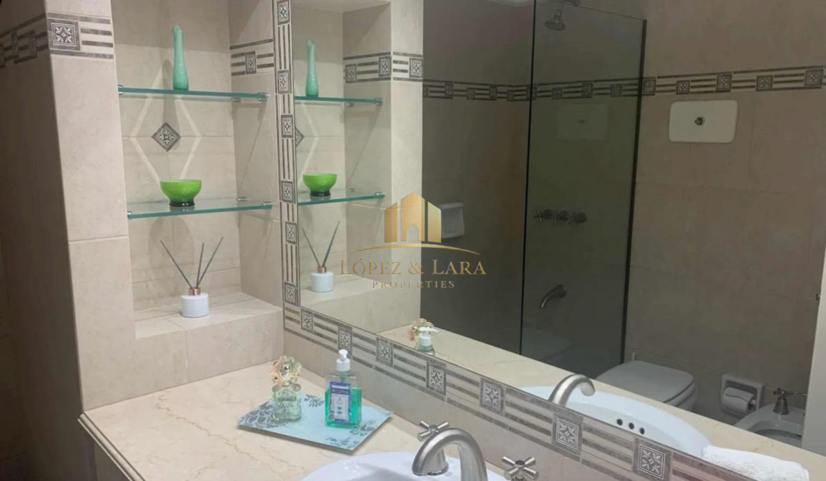 Apartamento ID.258 - Venta 3 Dorm primera linea playa mansa