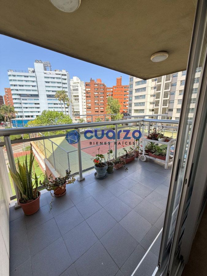 Apartamento ID.36 - Apartamento. Torres Náuticas, 3 Dormitorios, 2 Baños, Garage, Balcon