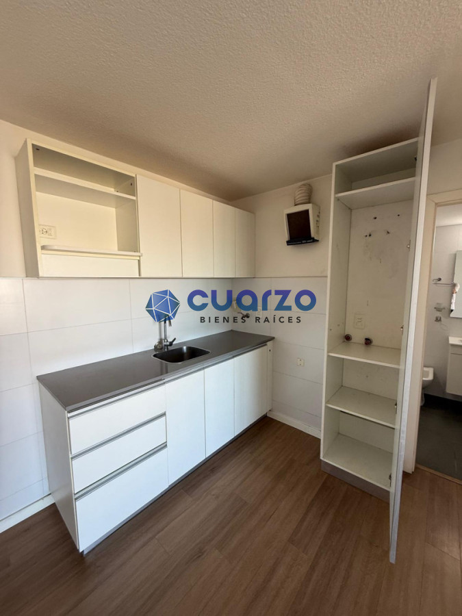 Apartamento ID.53 - Venta Apartamento con renta. Entrega inicial y saldo en cuotas. 1 dormitorio.