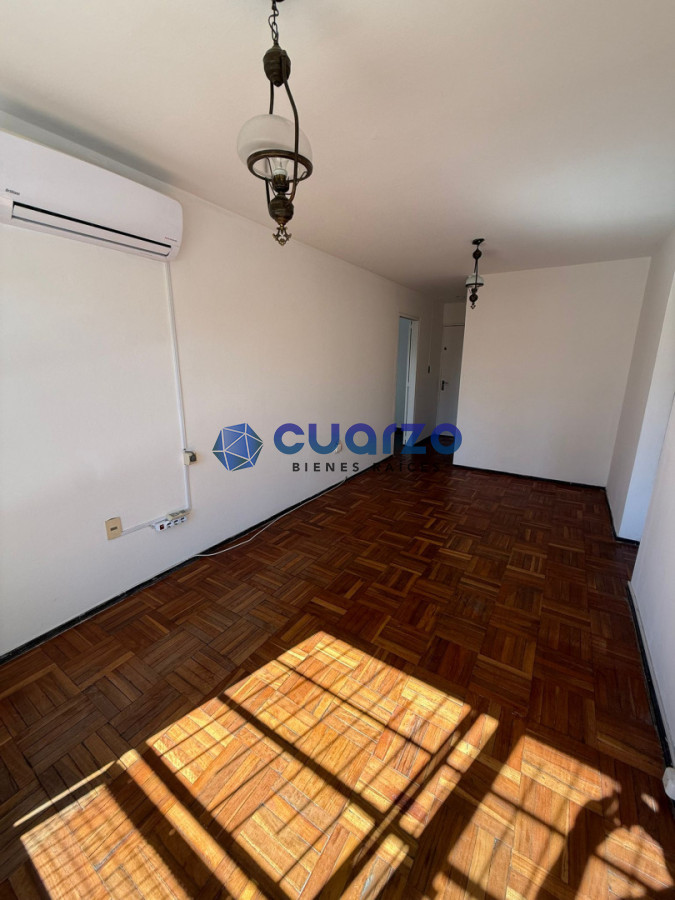 Apartamento ID.57 - Alquiler 1 dormitorio. Muy buen estado. Muy luminoso. La Blanqueada. Portería 24 hs