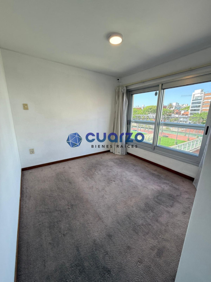 Apartamento ID.36 - Apartamento. Torres Náuticas, 3 Dormitorios, 2 Baños, Garage, Balcon