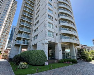 Apartamento. Torres Náuticas, 3 Dormitorios, 2 Baños, Garage, Balcon, Porteria