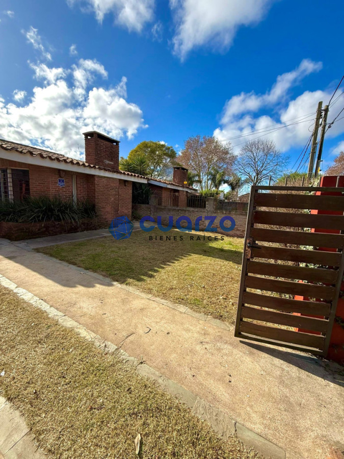 Casa ID.1 - Alquiler Muy Linda Casa. Carrasco Norte. 2 Dormitorios. 2 Baños