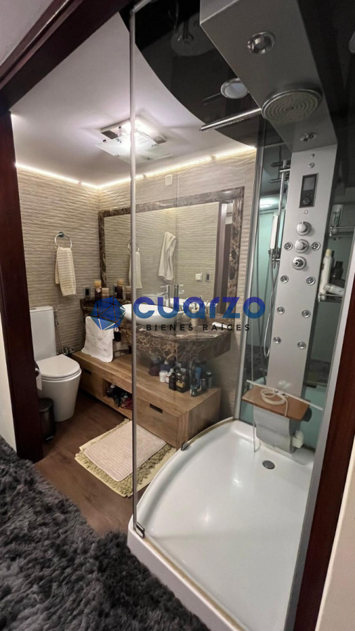 Casa ID.13 - Venta. Fabulosa Casa En Lomas De Solymar. 4 Dormitorios. 4 Baños