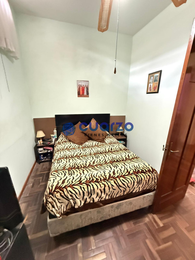 Casa ID.56 - Venta. Casa de 3 (o 4) dormitorios. Garage para 2 autos. Parrillero