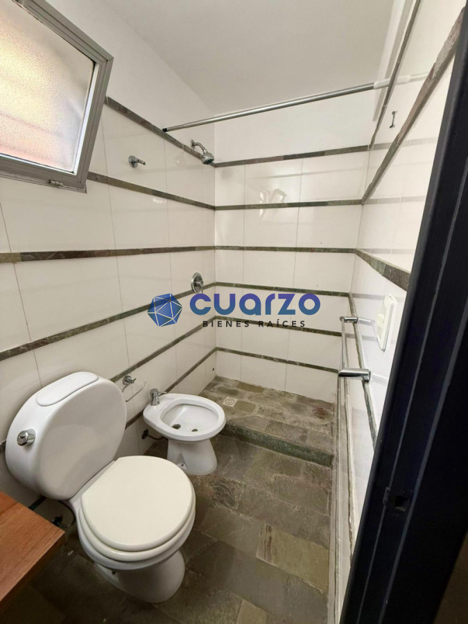 Casa ID.1 - Alquiler Muy Linda Casa. Carrasco Norte. 2 Dormitorios. 2 Baños