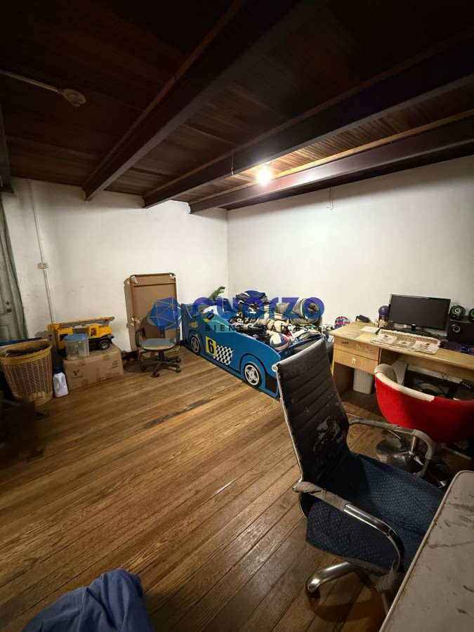 Casa ID.19 - Venta Casa. A reciclar. Muy buen punto. Brazo Oriental