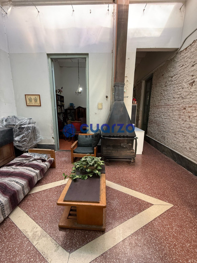 Casa ID.19 - Venta Casa. A reciclar. Muy buen punto. Brazo Oriental