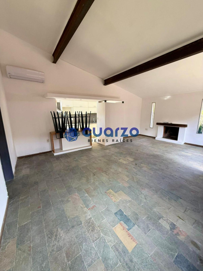 Casa ID.1 - Alquiler Muy Linda Casa. Carrasco Norte. 2 Dormitorios. 2 Baños