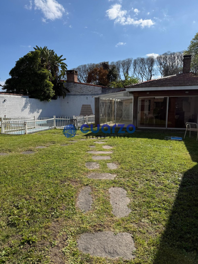 Casa ID.47 - Casa en Venta. Excelente categoría. Punta Gorda. Carrasco