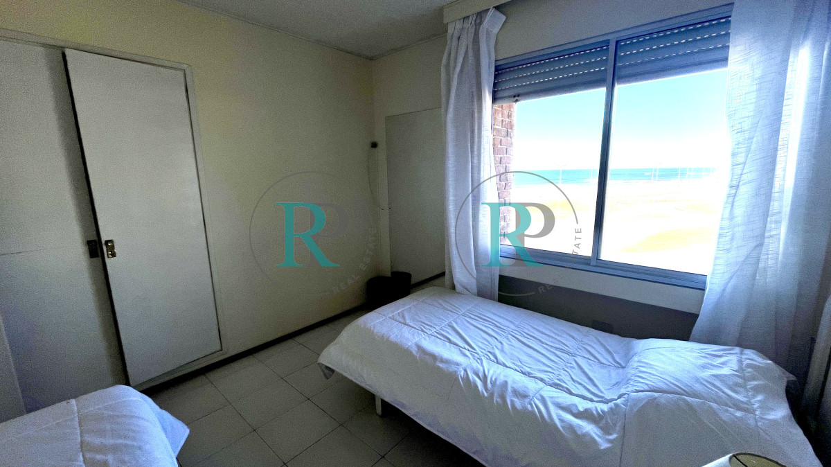Apartamento ID.2610 - Apartamento esquinero frente al mar
