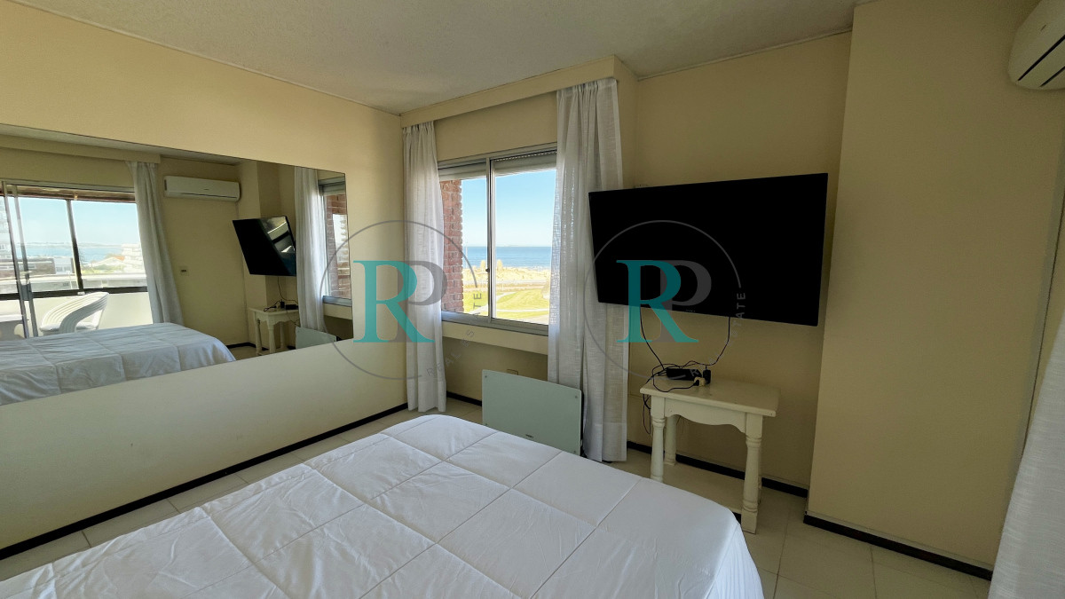 Apartamento ID.2610 - Apartamento esquinero frente al mar
