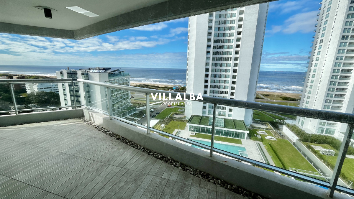 Apartamento ID.3579 - Apartamento esquinero en Look Brava – Playa Brava, Punta del Este