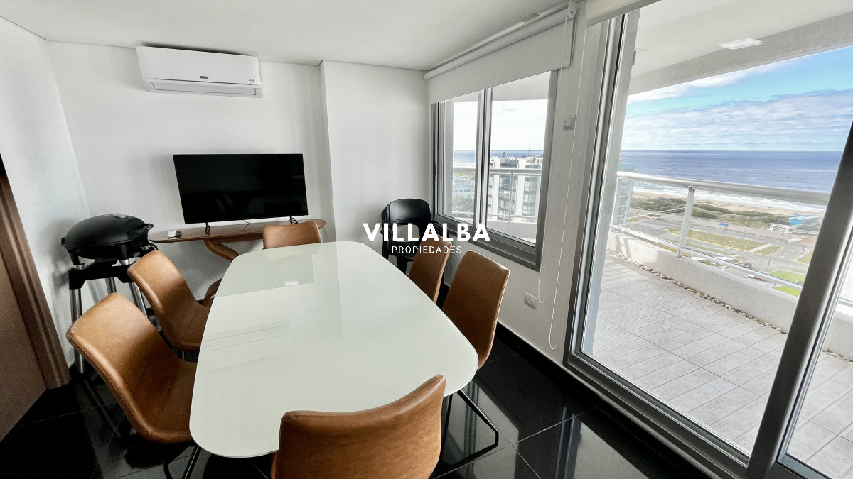 Apartamento ID.3579 - Apartamento esquinero en Look Brava – Playa Brava, Punta del Este
