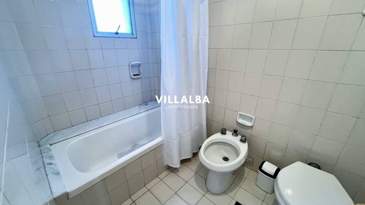 Apartamento ID.4385 - Apartamento esquinero frente al mar