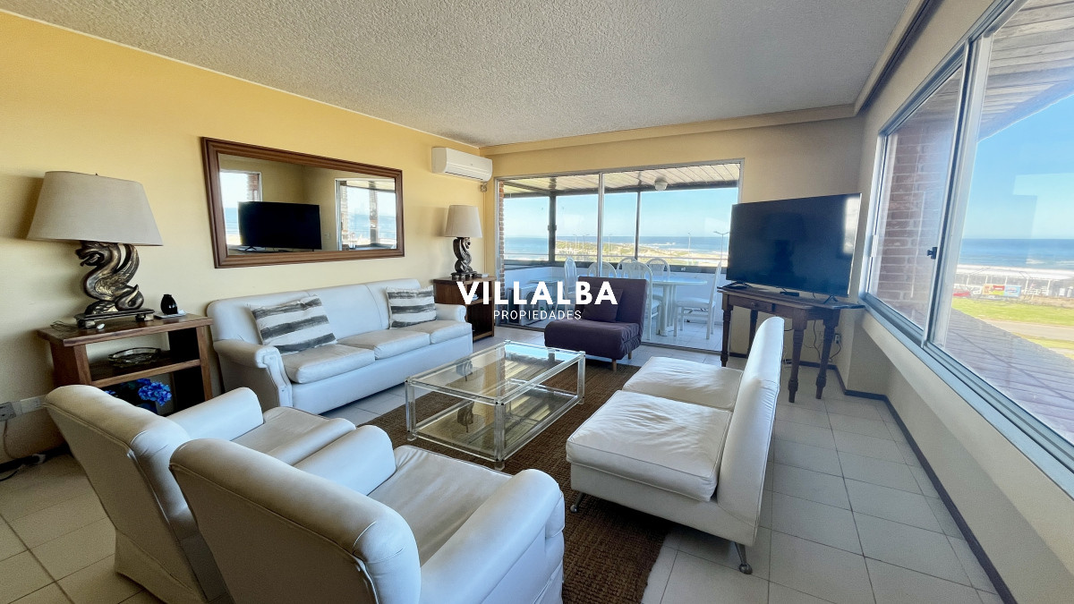 Apartamento ID.4385 - Apartamento esquinero frente al mar