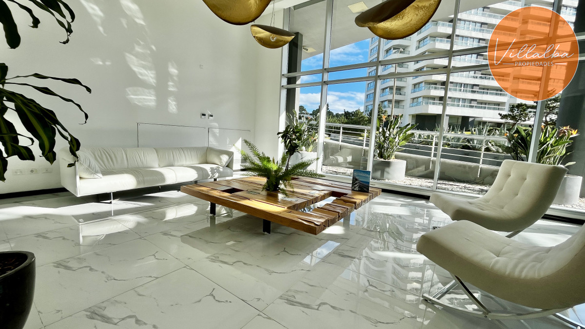 Apartamento ID.3579 - Apartamento esquinero en Look Brava – Playa Brava, Punta del Este