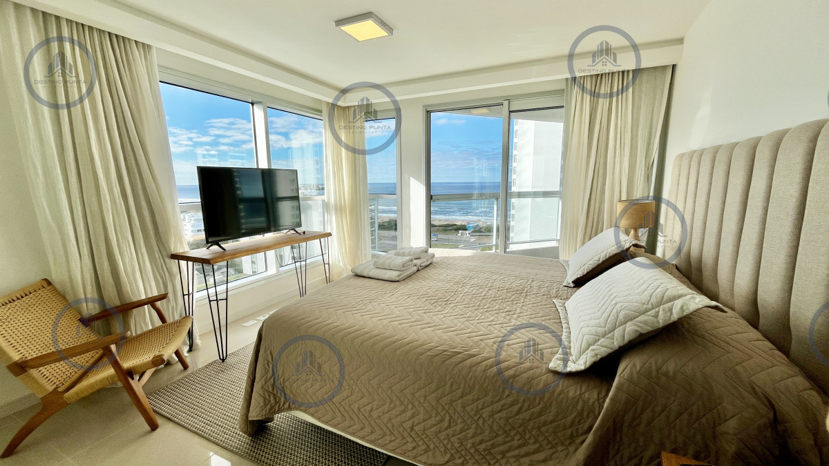 Apartamento ID.2769 - Apartamento esquinero en Look Brava – Playa Brava, Punta del Este