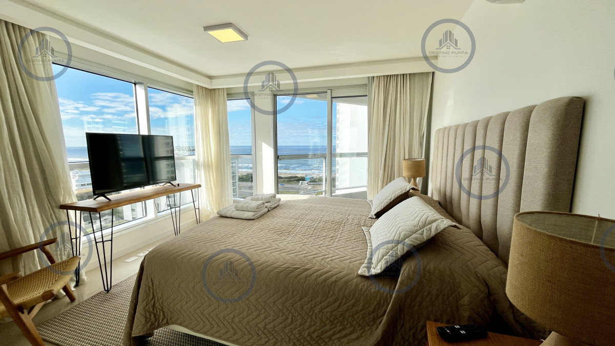 Apartamento ID.2769 - Apartamento esquinero en Look Brava – Playa Brava, Punta del Este