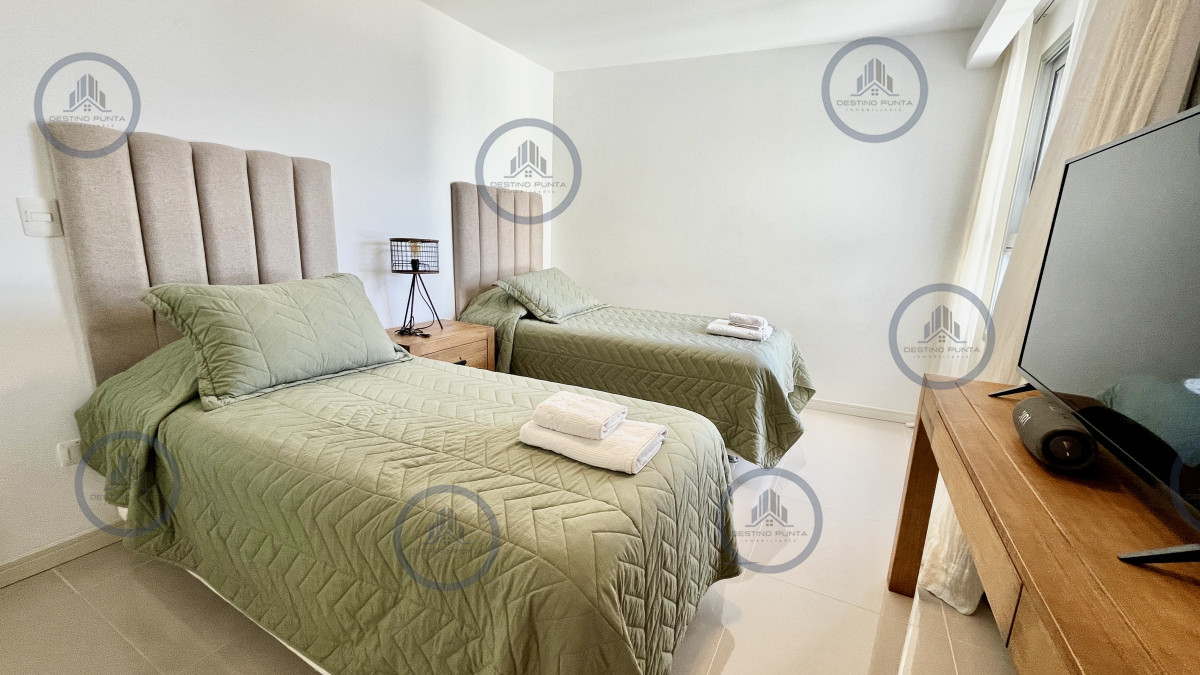 Apartamento ID.2769 - Apartamento esquinero en Look Brava – Playa Brava, Punta del Este