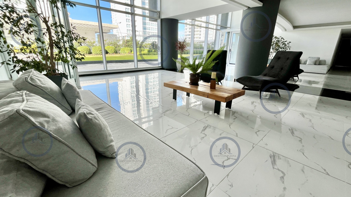 Apartamento ID.2769 - Apartamento esquinero en Look Brava – Playa Brava, Punta del Este