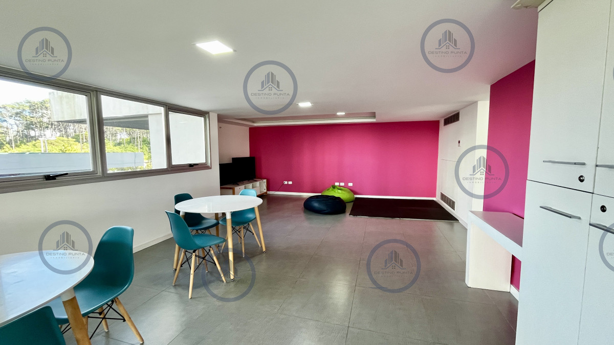 Apartamento ID.2769 - Apartamento esquinero en Look Brava – Playa Brava, Punta del Este