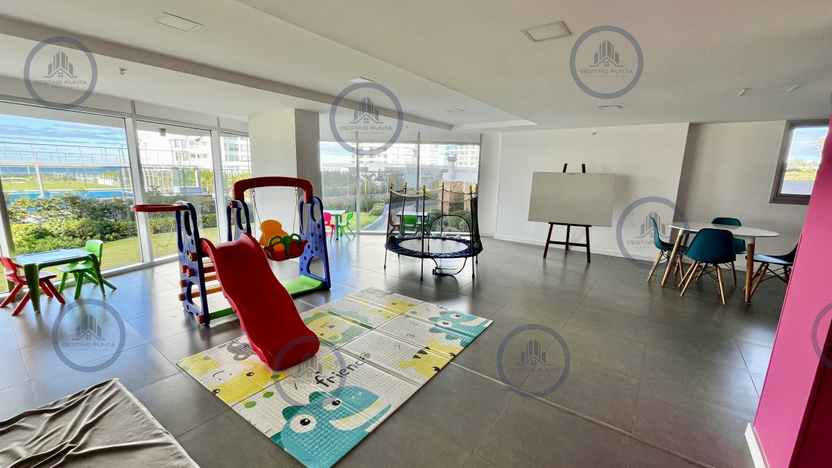 Apartamento ID.2769 - Apartamento esquinero en Look Brava – Playa Brava, Punta del Este