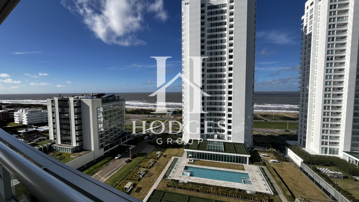 Apartamento ID.39 - Apartamento esquinero en Look Brava 3 dormitorios - Playa Brava, Punta del Este