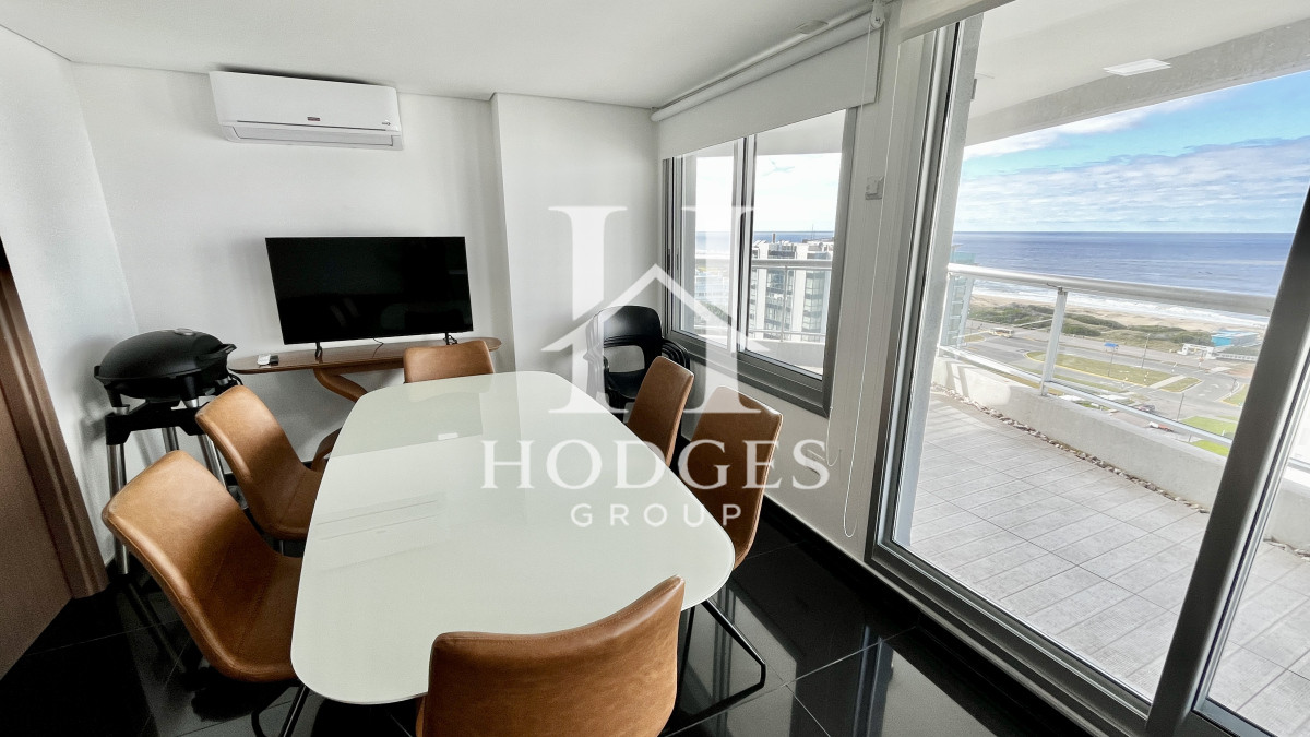 Apartamento ID.39 - Apartamento esquinero en Look Brava 3 dormitorios - Playa Brava, Punta del Este