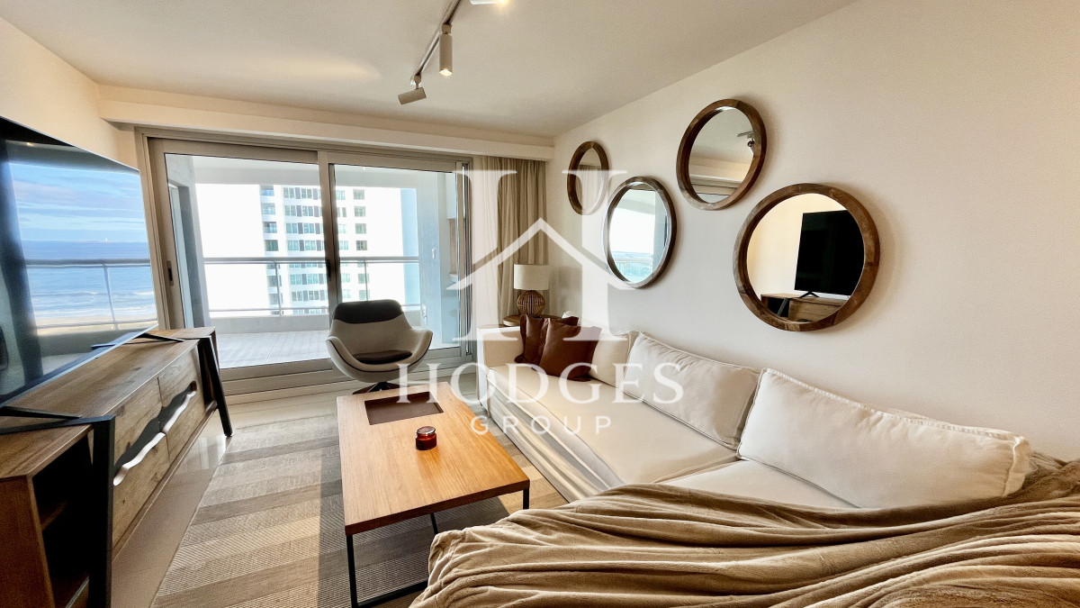 Apartamento ID.39 - Apartamento esquinero en Look Brava 3 dormitorios - Playa Brava, Punta del Este