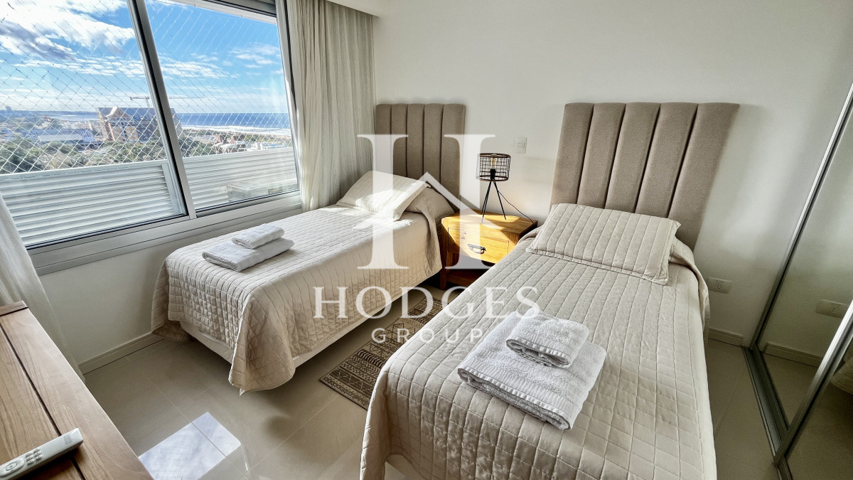 Apartamento ID.39 - Apartamento esquinero en Look Brava 3 dormitorios - Playa Brava, Punta del Este