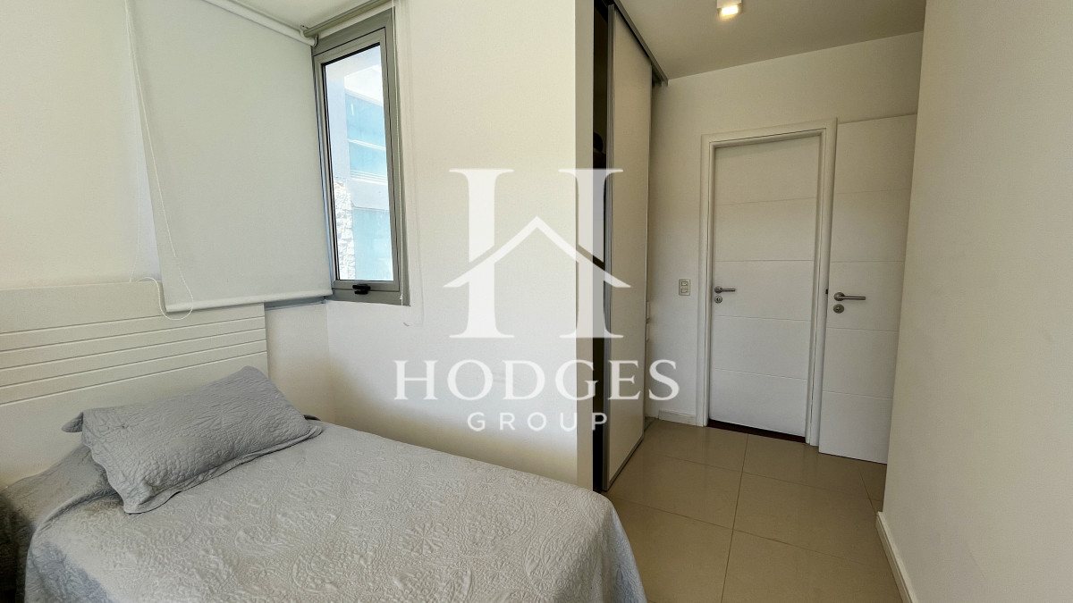 Apartamento ID.38 - Apartamento en venta 3 dormitorios - Playa Brava, primera línea