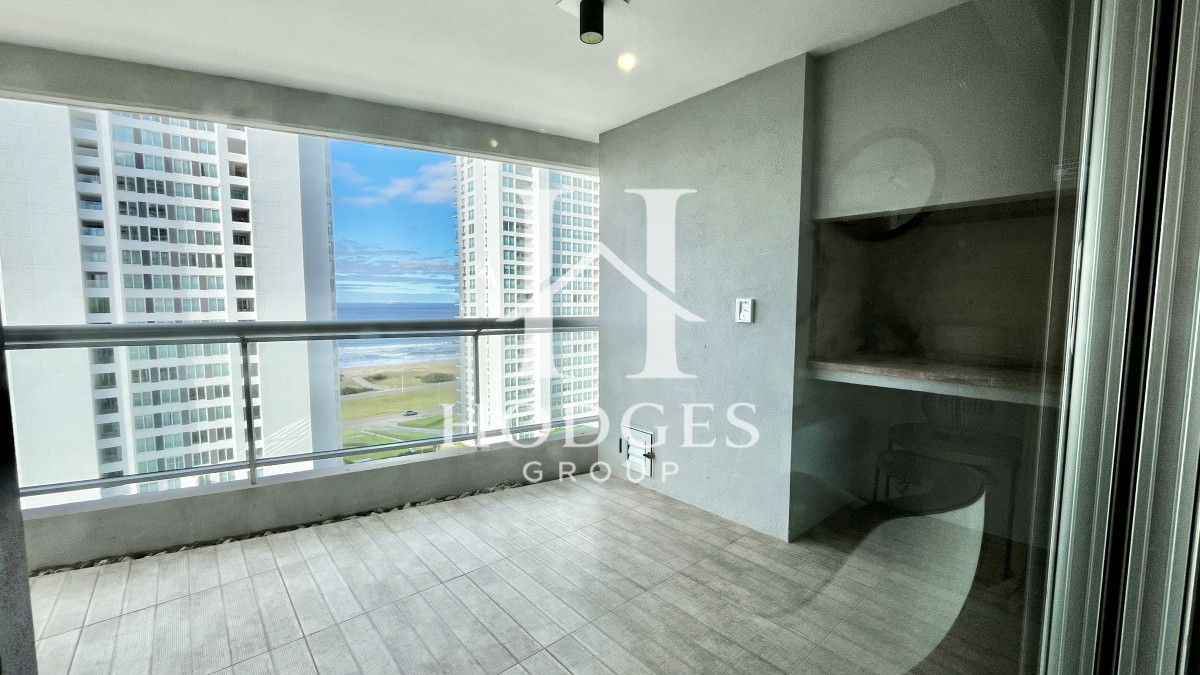 Apartamento ID.39 - Apartamento esquinero en Look Brava 3 dormitorios - Playa Brava, Punta del Este