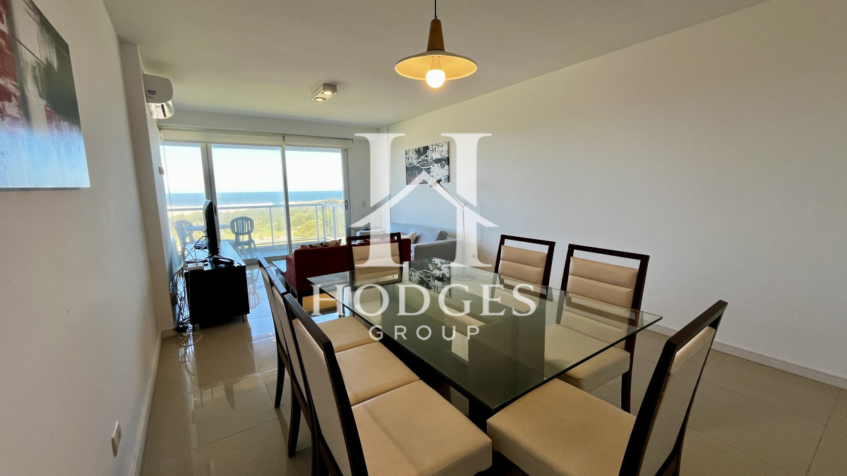Apartamento ID.38 - Apartamento en venta 3 dormitorios - Playa Brava, primera línea