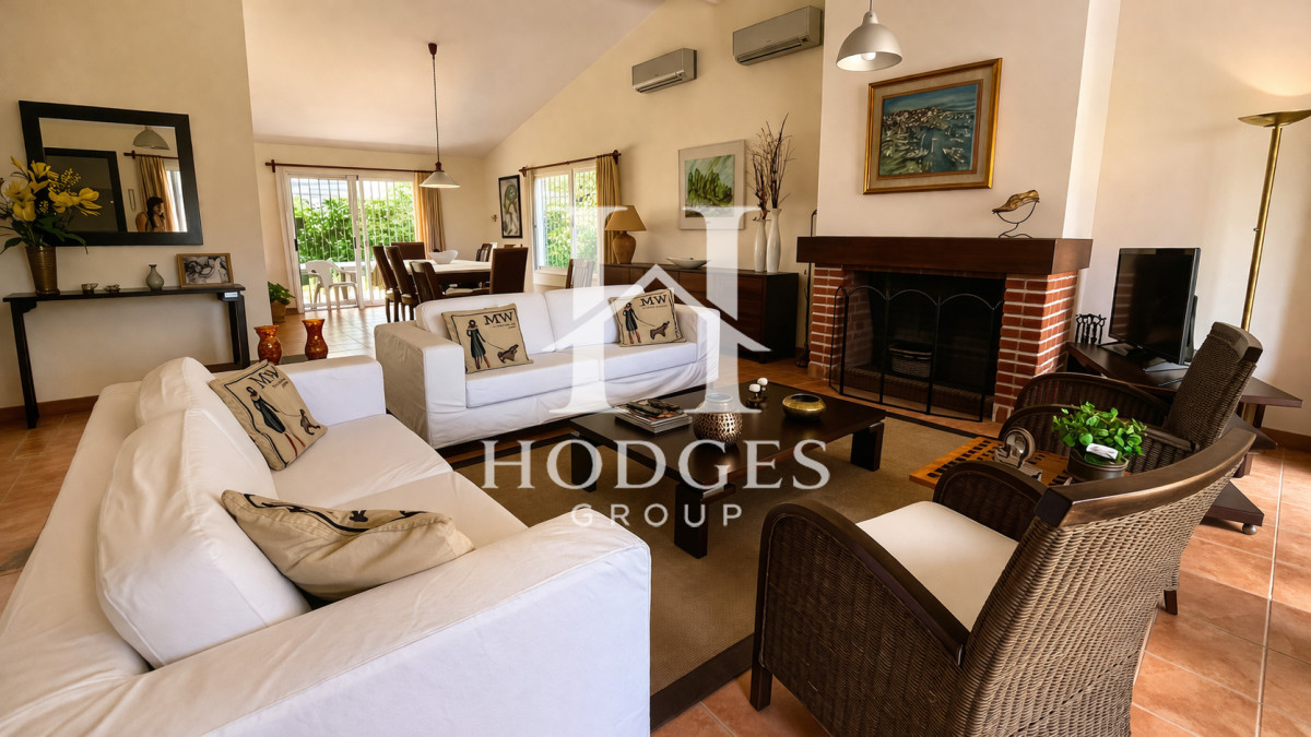 Casa ID.67 - Residencia en Playa Mansa a metros del mar