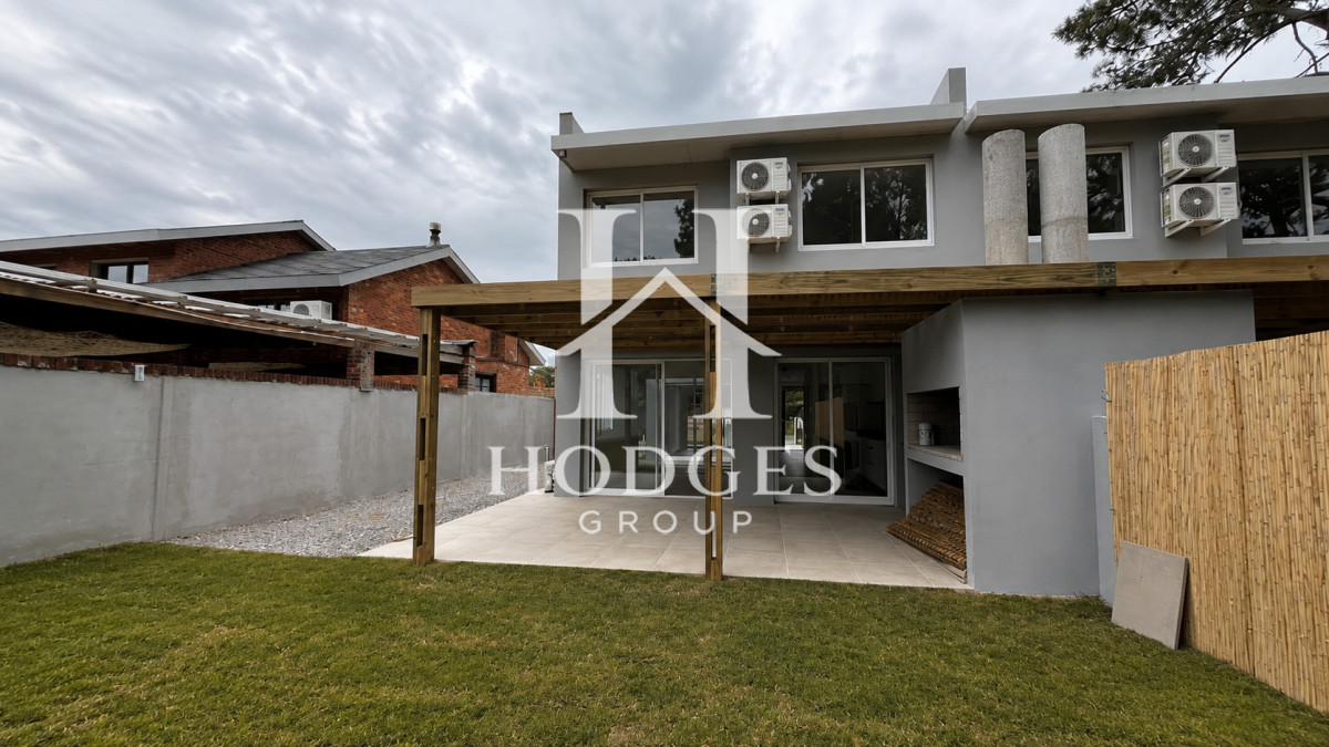Casa ID.275 - Casa de 3 dormitorios con parrillero y jardín
