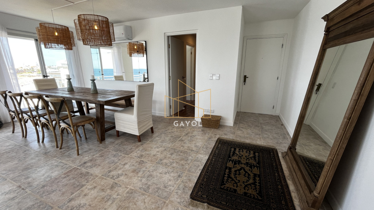 Apartamento ID.1055 - Penthouse en primera línea de península 