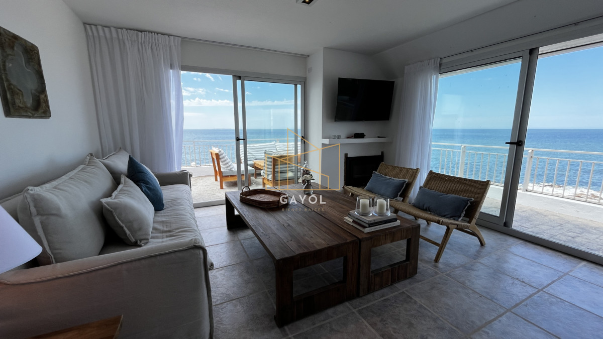 Apartamento ID.1055 - Penthouse en primera línea de península 