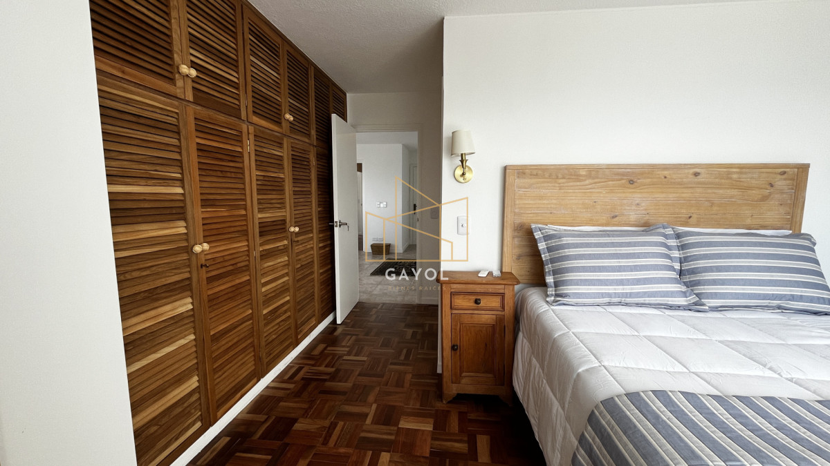 Apartamento ID.1055 - Penthouse en primera línea de península 