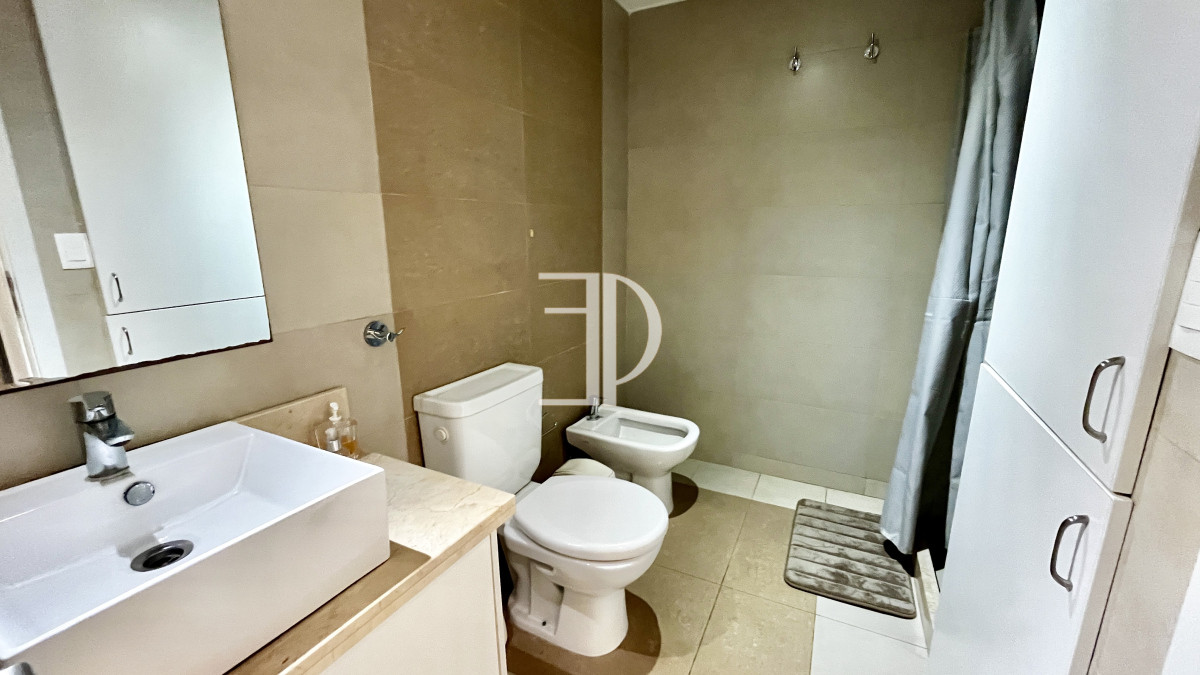 Apartamento ID.1295 - Apartamento de 1 Dormitorio en la Península – ¡Tu lugar en Punta del Este!