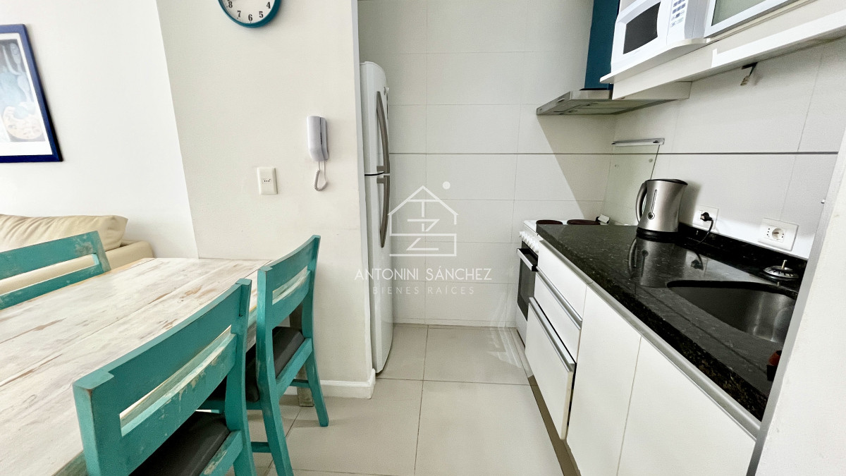 Apartamento ID.2937 - Apartamento de 1 Dormitorio en la Península - ¡Tu lugar en Punta del Este!