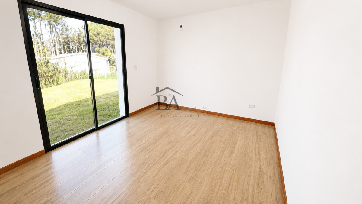 Casa ID.137 - Casa a estrenar de 3 dormitorios, apta para préstamo bancario