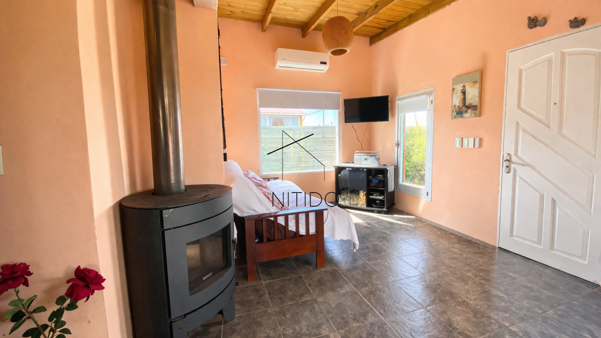 Casa ID.562 - Cómoda casa ubicada a 100 mts del mar en Balneario Buenos Aires